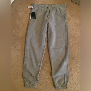 Aritzia TNA sweatpants